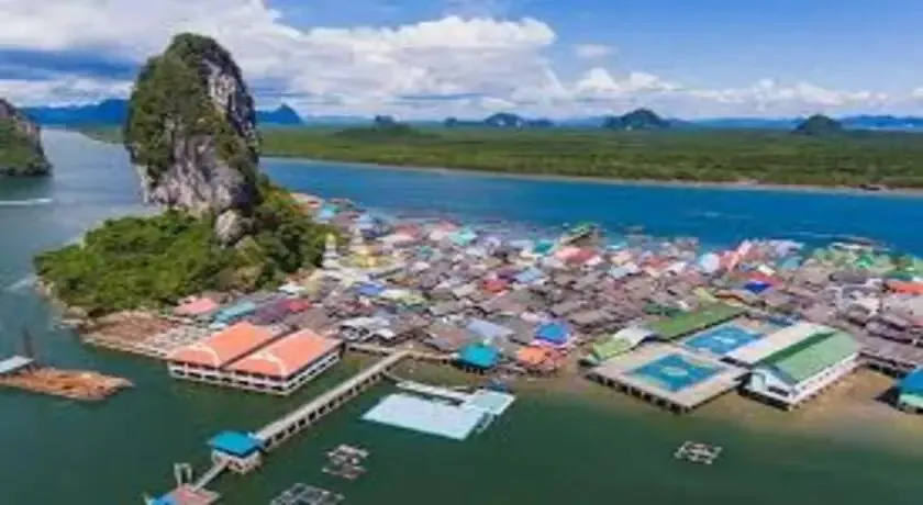 Jame Bond, Panyee Island, Hong Island and Naka Island by Speedboat From Phuket