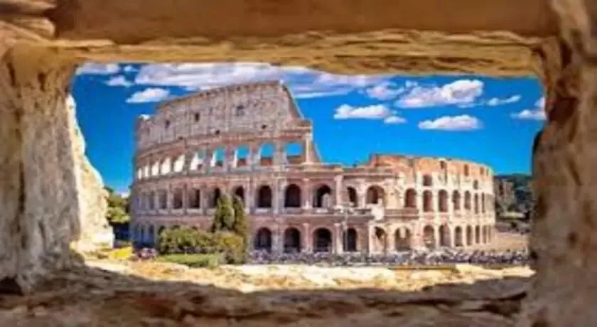 Self-Guided Tour Colosseum Skip the Line Ticket