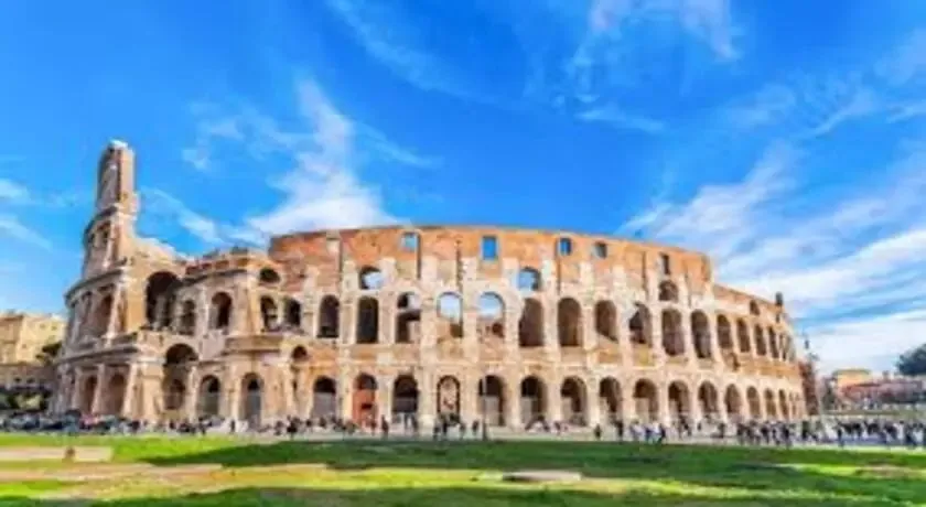 Self-Guided Tour Colosseum Skip the Line Ticket