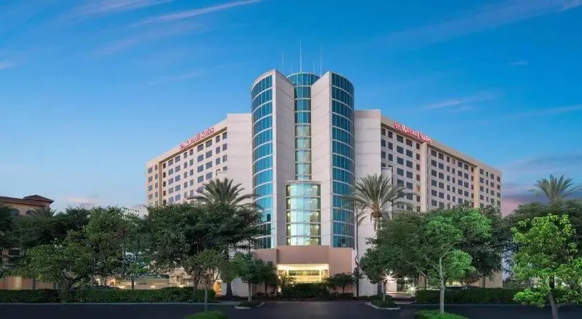 (Anaheim Marriot Suites) Similar