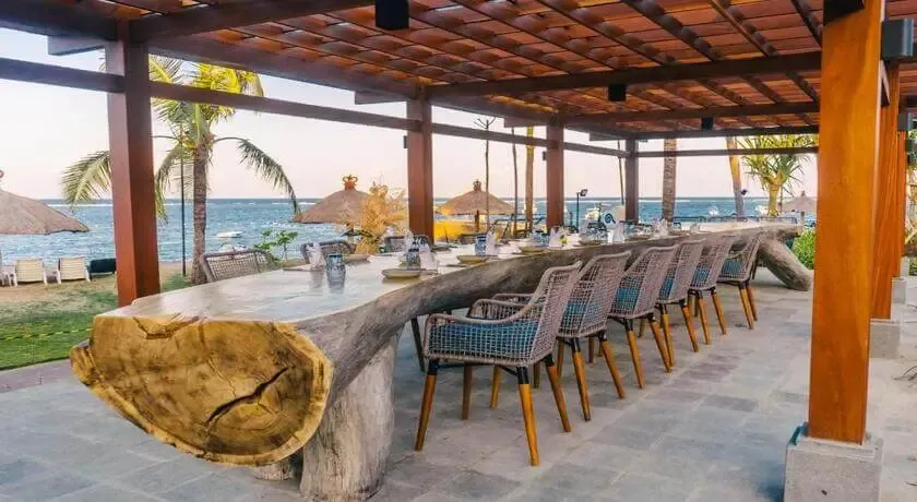 (Grand Mirage Resort & Thalasso) Similar