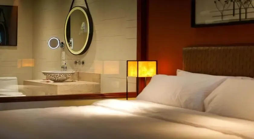 (Phuket Panwa Beachfront Resort) Similar
