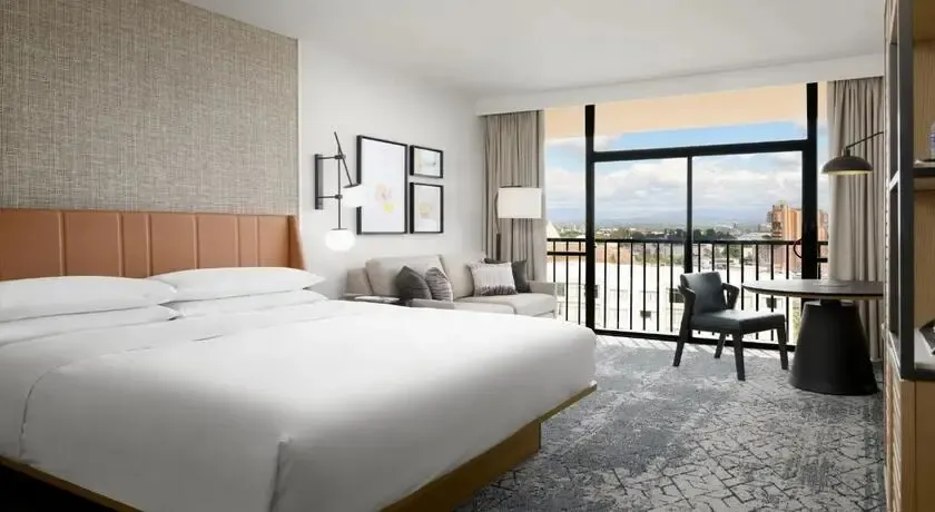 (Sheraton Park Hotel at The Anaheim Resort ) Similar